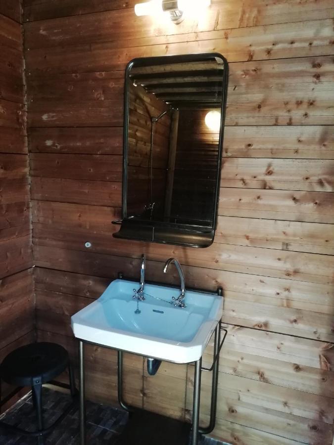 Nova Alofa Caravan Monchique Eksteriør billede